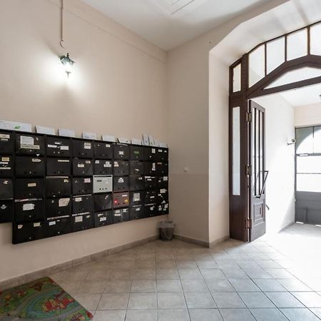 Elizabeth Garden Apartment บูดาเปสต์ ภายนอก รูปภาพ